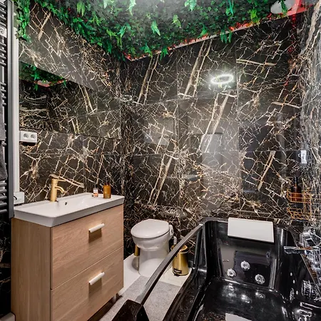 Relaxroom Sauna Balneotherapie Detente * Lavernose-Lacasse